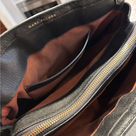 Marc Jacobs Black Quilted Shoulder Bag with matching wallet - Picture 2 of 13